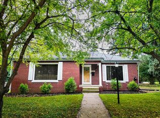 5021 76th St, Kenosha, WI 53142