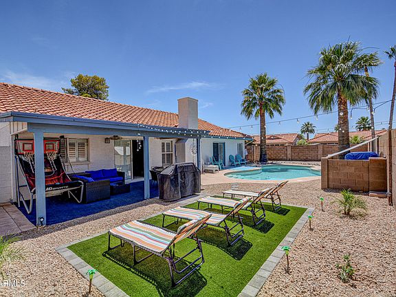 5th image of 9164 W LUDLOW Drive