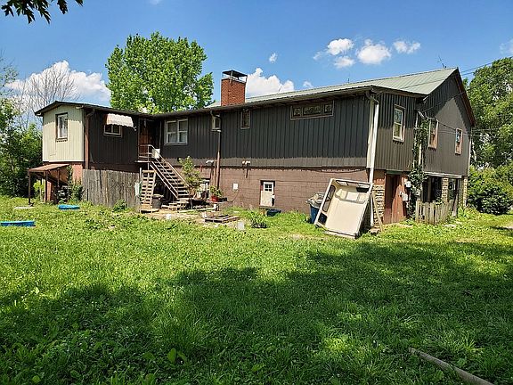 3rd image of 4037 Washington Ave #Duplex