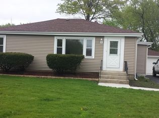 358 Foster Ave, Wood Dale, IL 60191
