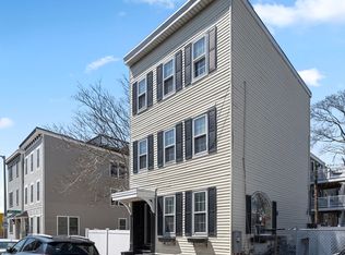 110 D St, South Boston, MA 02127
