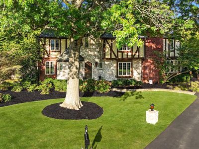 8 Moon Cir, Yardley, PA, 19067