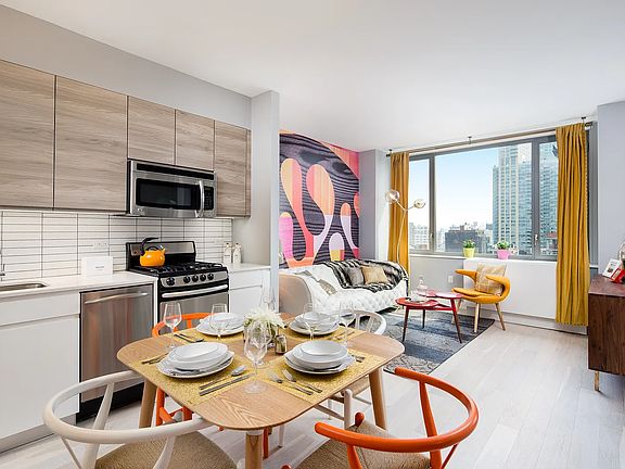 2nd image of 41-42 24th St #834