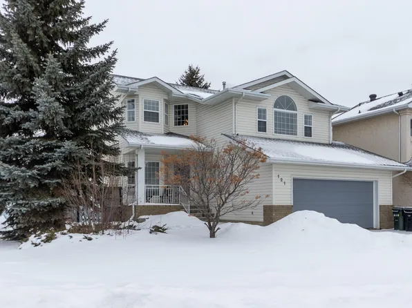 121 Forrest Dr, Strathcona County, AB T8A 6A8