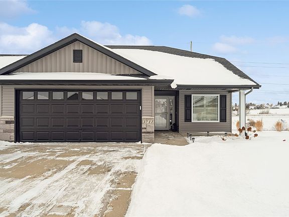 2nd image of 3711 Bluebird Dr SW
