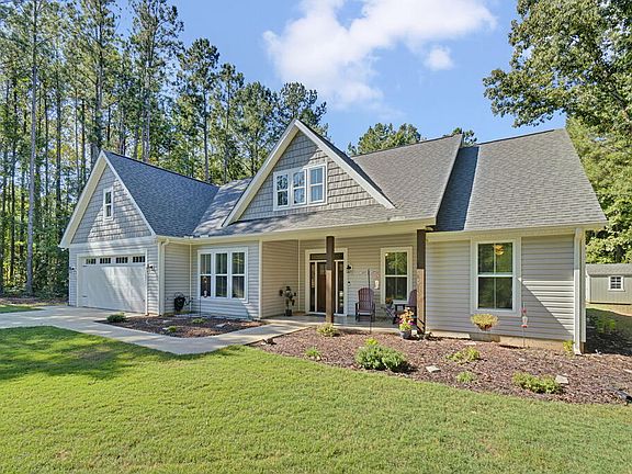 5th image of 106 Blackberry Patch Rd