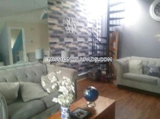 67 Munroe St, Roxbury, MA 02119