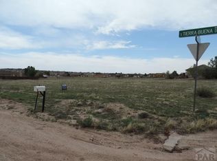 1581 W El Mirage Ln, Pueblo West, CO 81007