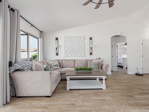 5th image of 11140 E DRAGOON Avenue