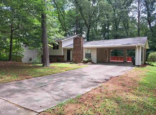 3150 Chimney Rdg W, Snellville, GA 30078