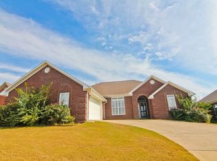 207 Camelot Way, Florence, AL 35633