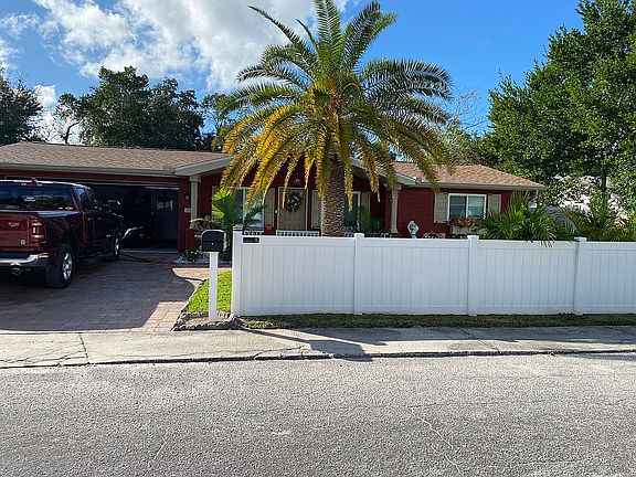 5th image of 1043 Viking Dr