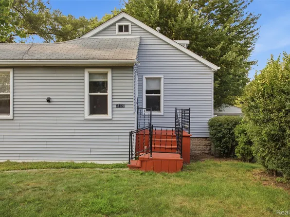 35120 Norene St, Westland, MI 48186