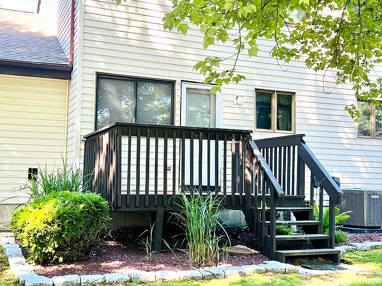 6 Oak Forest Dr #3 — Photo 19