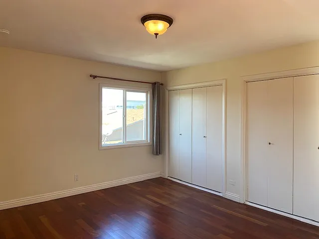 Large bedroom 2nd floor