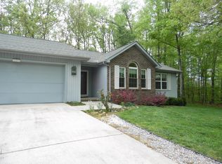 121 Canterbury Dr, Fairfield Glade, TN 38558