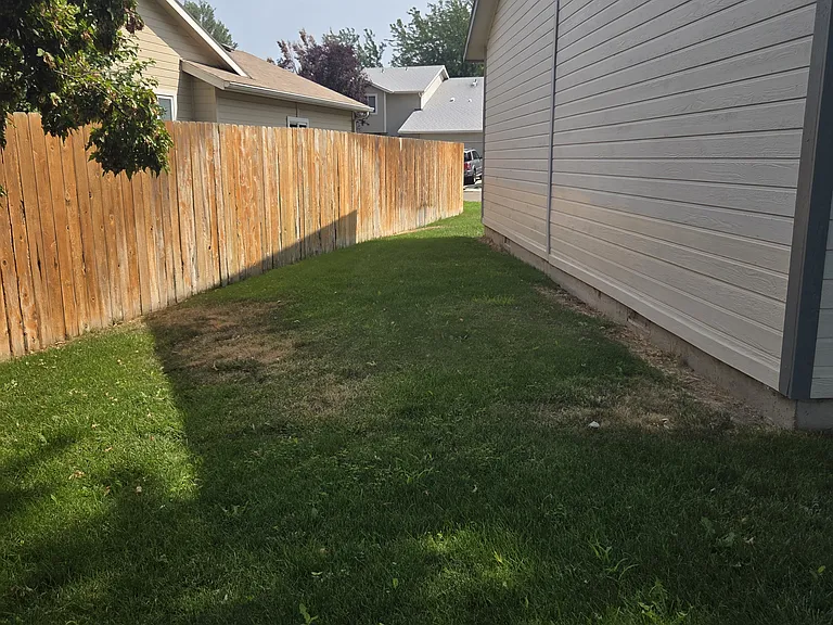 920 Cove Arm Cir — Photo 24