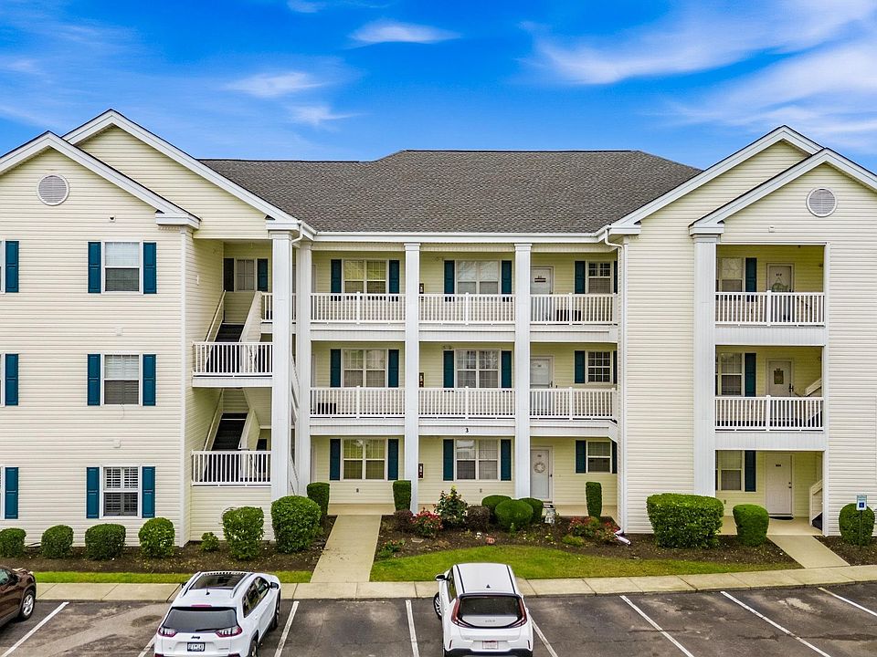 1st image of 901 West Port Dr. #301