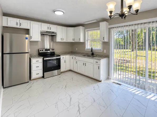 3728 Baywater Dr, Columbia, SC 29209