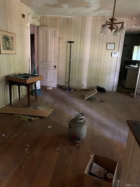 2nd image of 1721 W 1st St