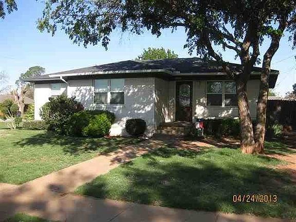 2nd image of 4654 Stanford Ave
