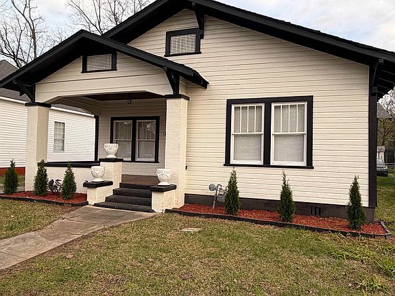 3rd image of 7321 Division Ave