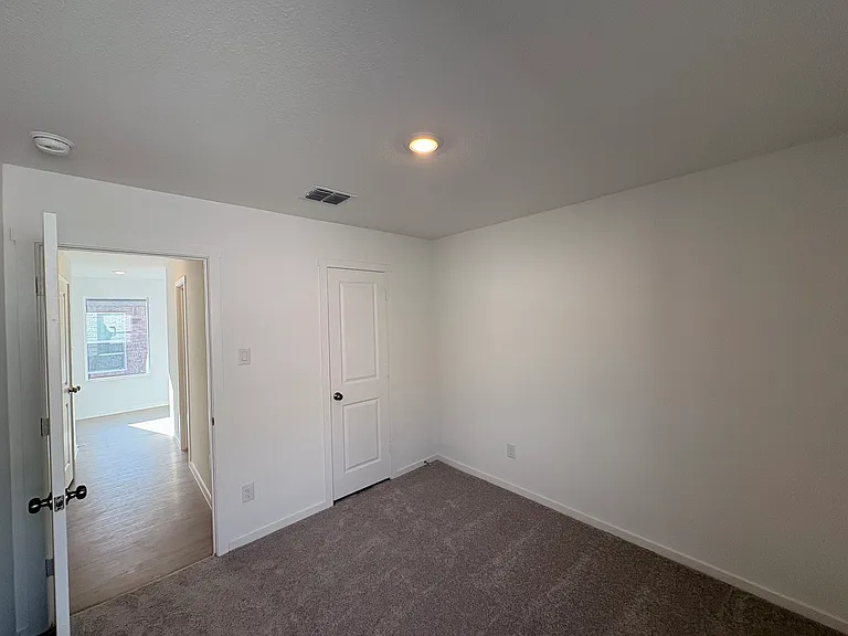 1636 Elliott Rd — Photo 14