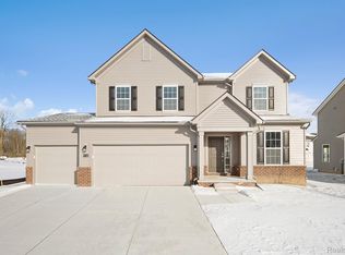 27148 Silo Dr, Saline, MI 48176