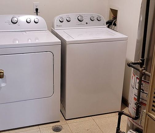3rd image of 11433 Arbor St APT 108