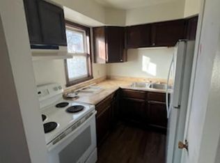 22 Donohue Ct APT 2, Fond Du Lac, WI 54935