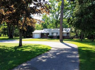 7859 S Michigan Ave, Rothbury, MI 49452