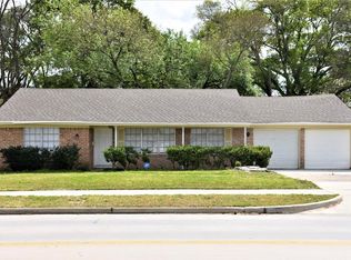 10935 Hazelhurst Dr, Houston, TX 77043