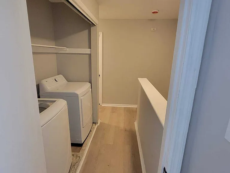 193 Hampshire Rd — Photo 5