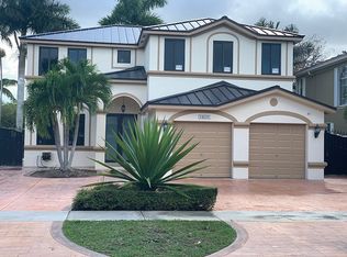 14876 SW 25th Ln, Miami, FL 33185