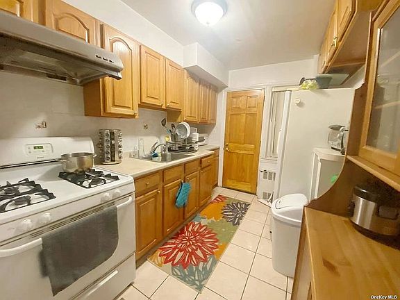5th image of 8044 164th St