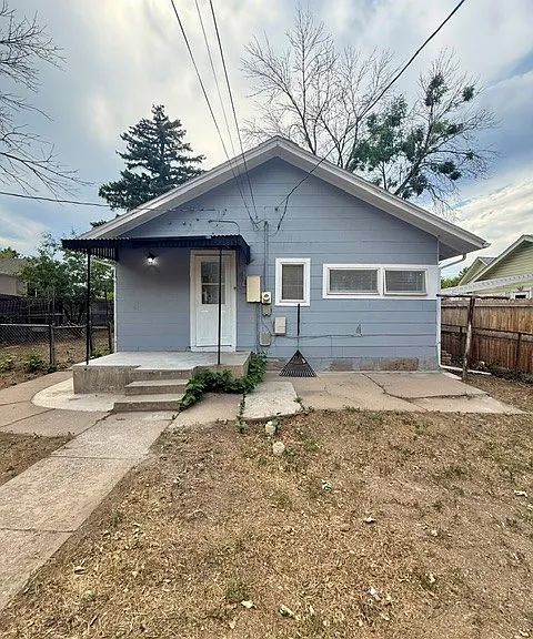 146 Meade St — Photo 16