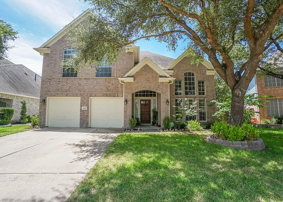 1st image of 16606 Broadoak Grove Ln