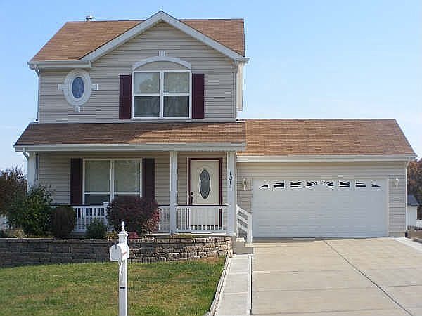 1st image of 1014 Providence Pointe Dr