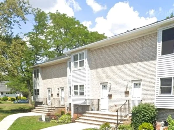 1030 Robin Rd, Hillsborough Twp., NJ 08844