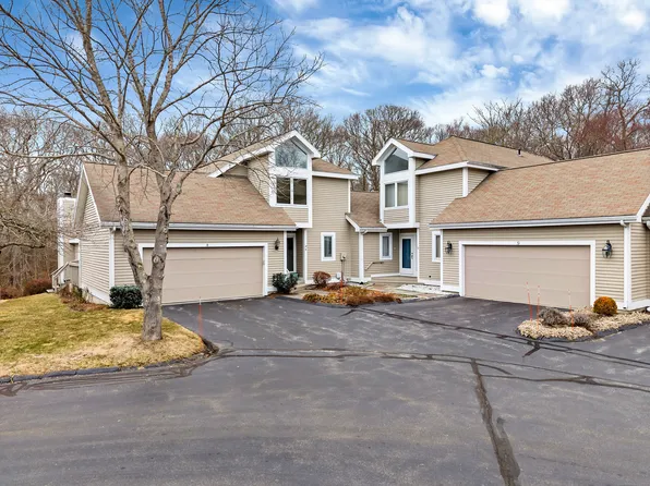 8 Brandon Lane #8, Stonington, CT 06355