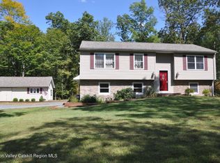 34 Laura Drive, New Paltz, NY 12561