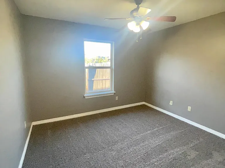 819 Rickwood Cir — Photo 20
