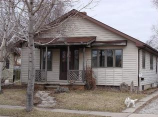 914 W Kamps Ave, Appleton, WI 54914