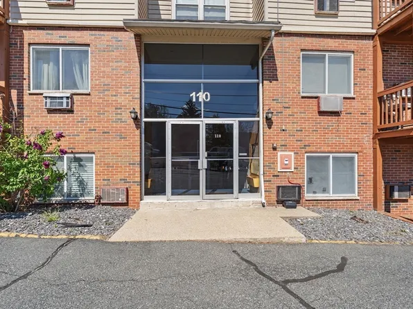 110 Boston Post Rd E APT 8, Marlborough, MA 01752