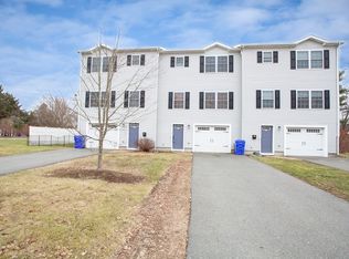 61 Hart St #B, Taunton, MA 02780