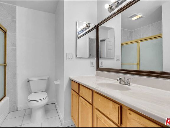 5th image of 1230 N Sweetzer Ave APT 208