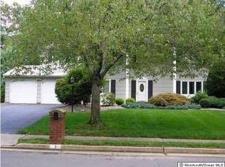 7 Memorial Rd, Marlboro, NJ 07746