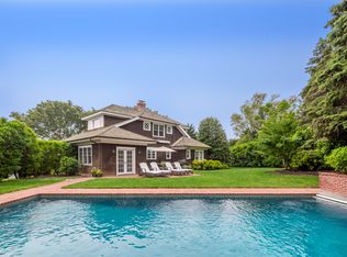 31 Ocean View Ave, Southampton, NY 11968