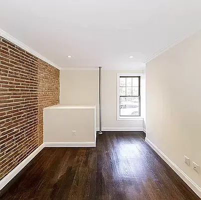 Rented by Avenues Real Estate | media 3