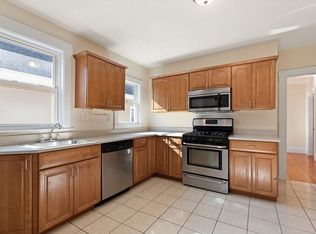 11 Burgoyne St #2, Dorchester, MA 02124